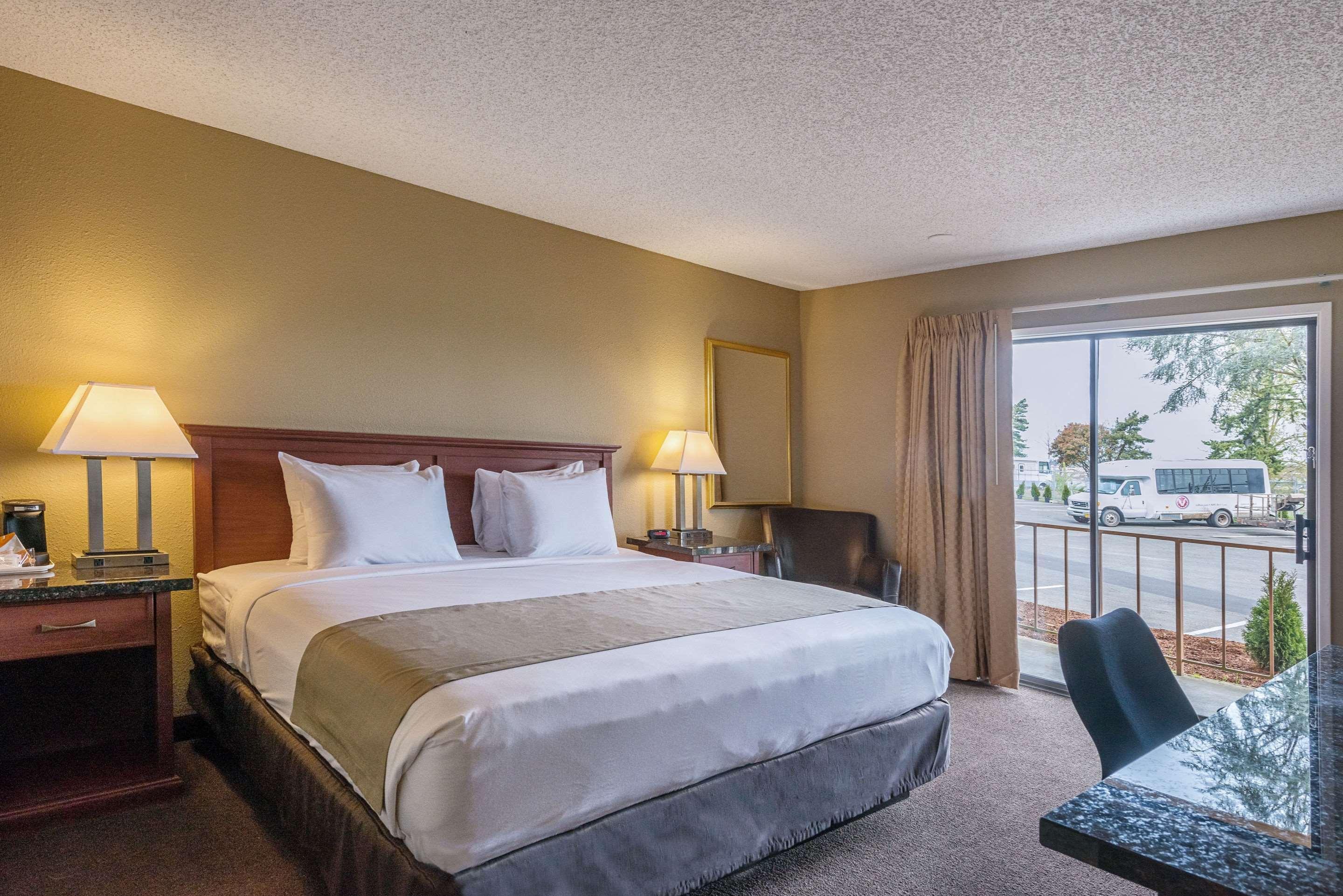 Rodeway Inn&Suites Portland - Jantzen Beach Exterior foto
