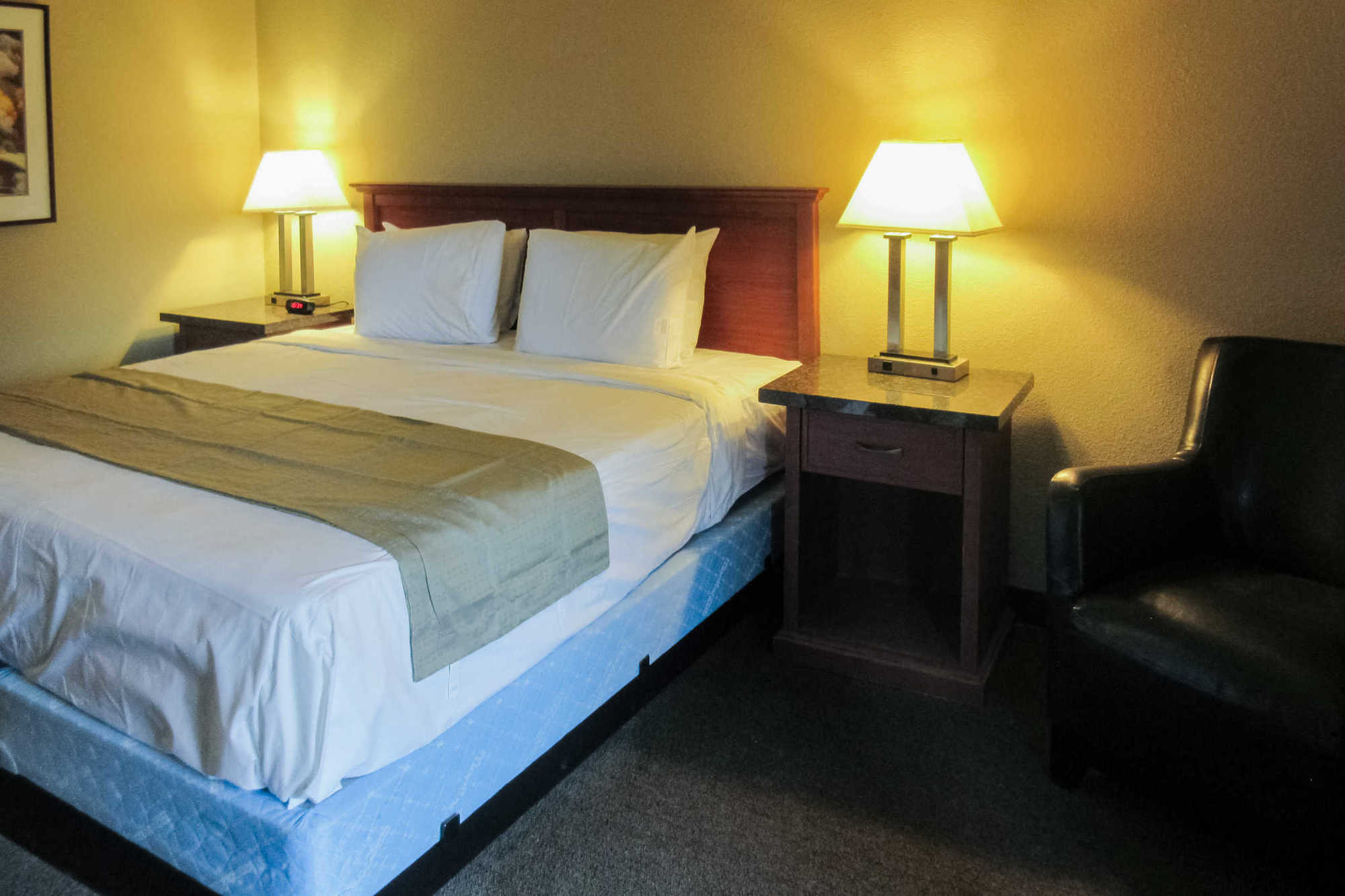 Rodeway Inn&Suites Portland - Jantzen Beach Zimmer foto